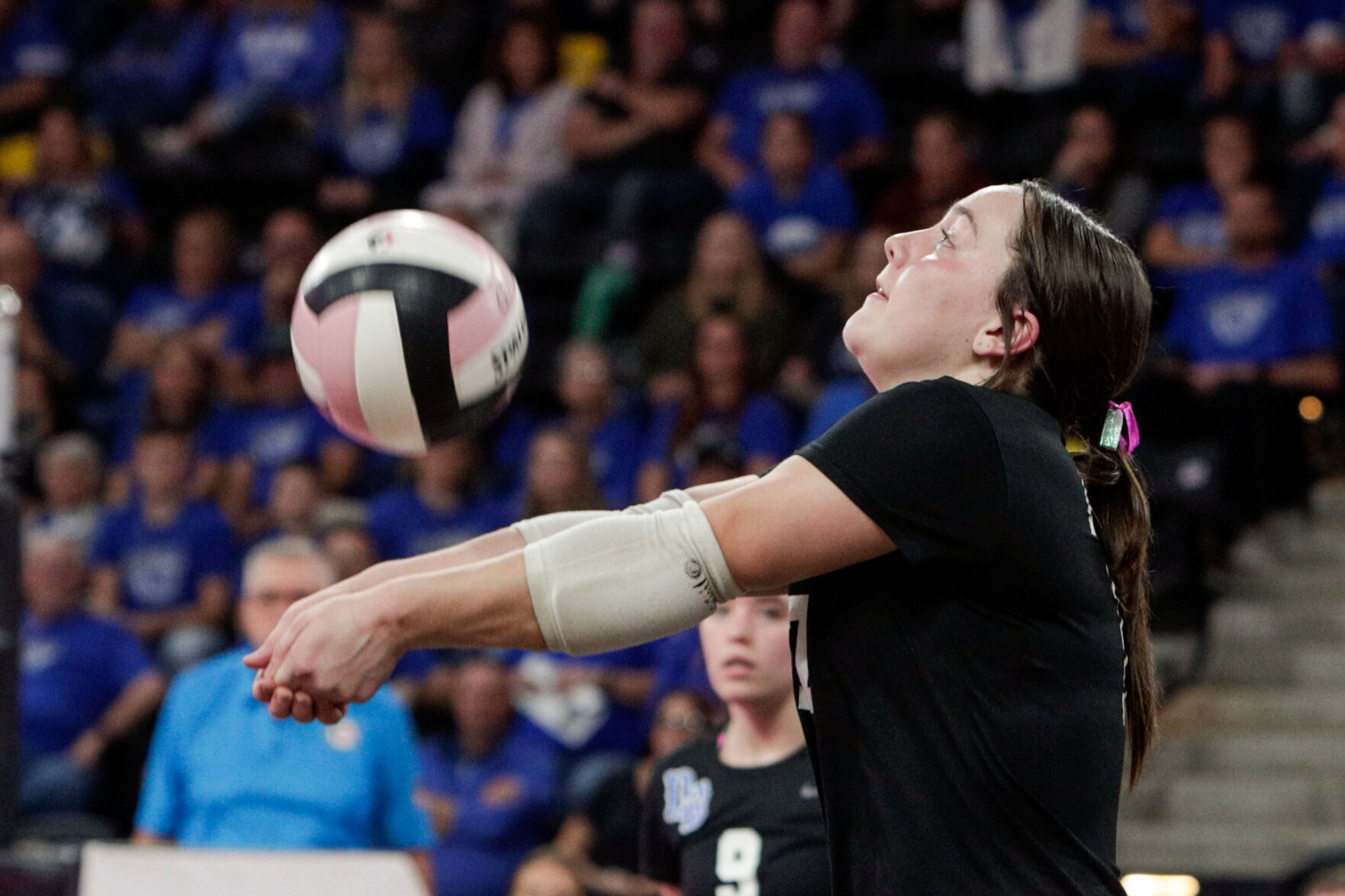110122-qc-spt-volley-ball db-30.jpg